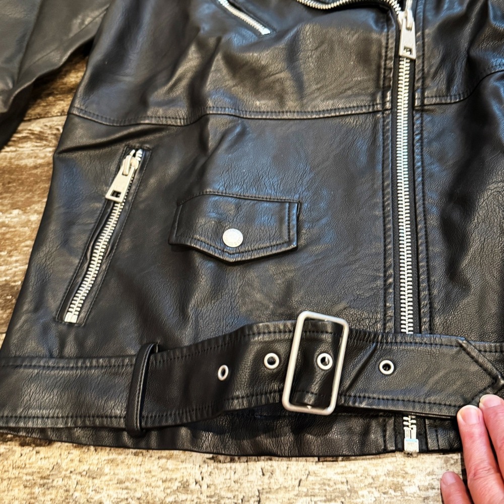 Levi Strauss & Co. Black Faux‎ Leather Moto Jacket Gray Hoodie Womens Medium NEW - Picture 10 of 16